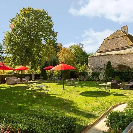 Saint-laurent, The Originals Relais 3*