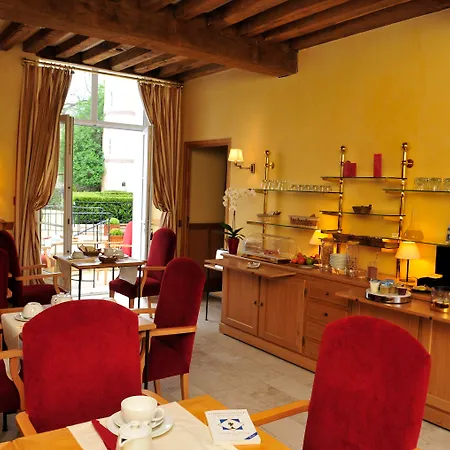 Saint-laurent, The Originals Relais Hotel