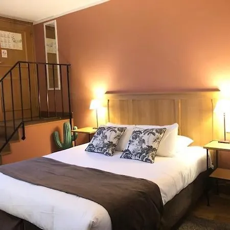 Hotel Saint-laurent, The Originals Relais