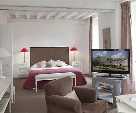 Saint-laurent, The Originals Relais 3*