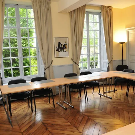 Saint-laurent, The Originals Relais 3* Montfort-l'Amaury